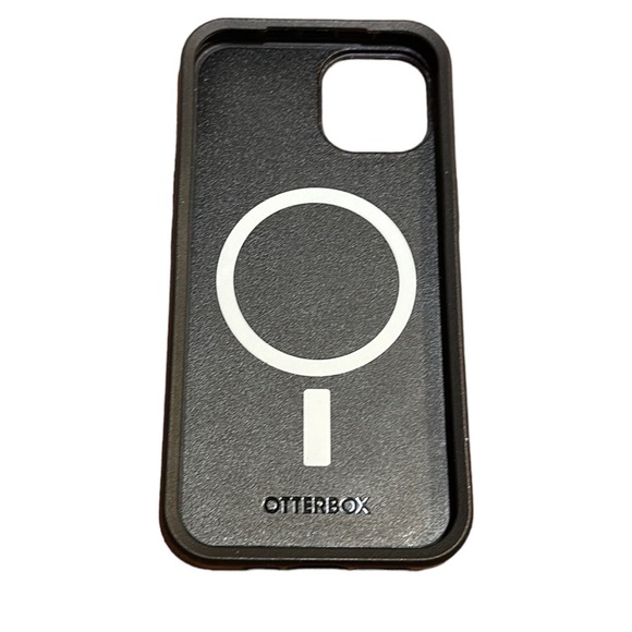OtterBox Other - OTTERBOX iPhone 14 Black Phone Case